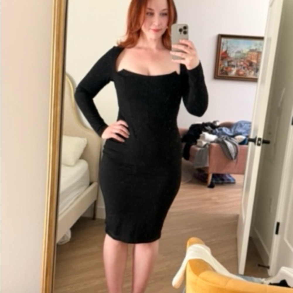 Elegant Black Long Sleeve Dress